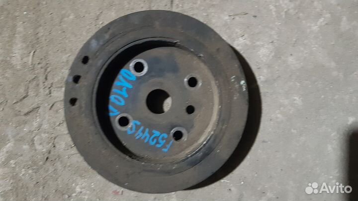 Шкив коленвала на Volvo S60