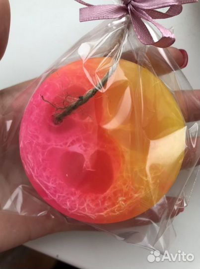 Мыло ручной работы с люфой