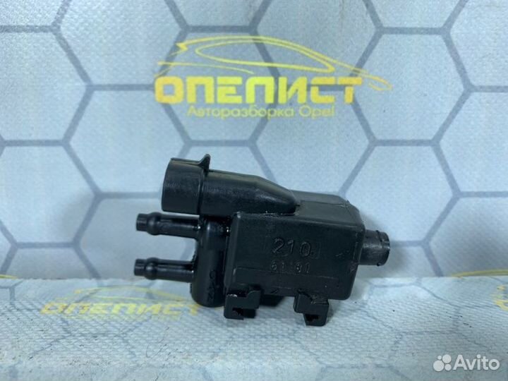 Клапан вентиляции бензобака Opel Antara Z24SED