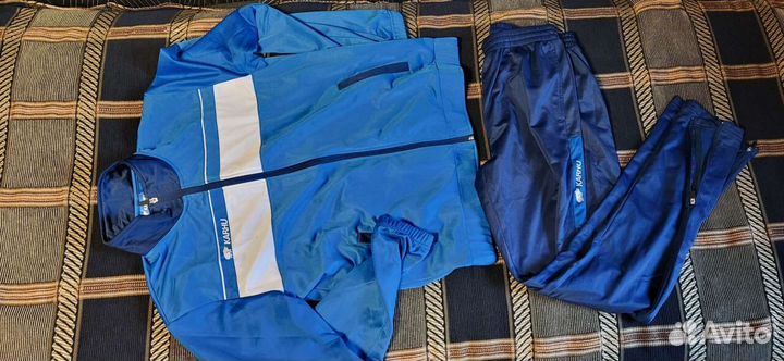 Парадные разминочные костюмы S-M-L-XL karhu