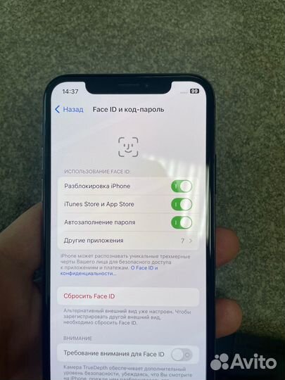 iPhone X, 64 ГБ