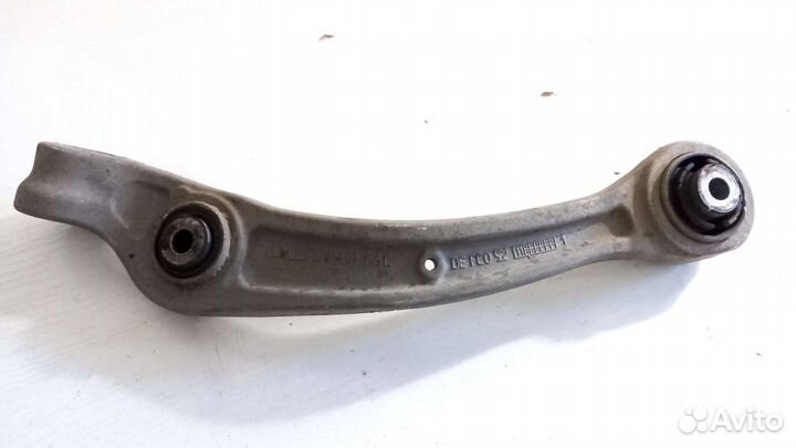 Рычаг передний правый нижний Audi a6 c7