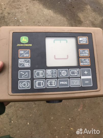 Пульт управления к пресс подборщику John Deere