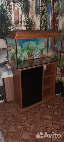 Аквариум с тумбой