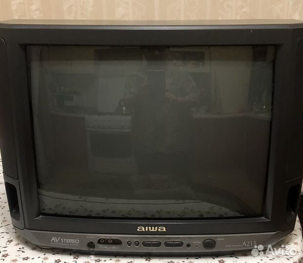 Телевизор Aiwa цветной, Япония