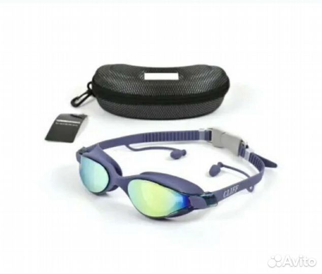 Очки для плавания с берушами. cliff