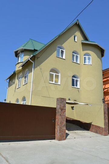 Комната 13 м² в 4-к., 3/3 эт.