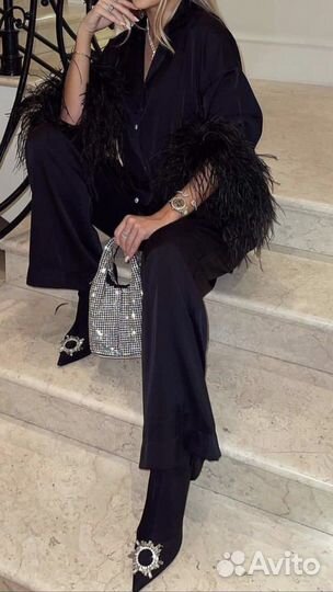 Пижама с перьями