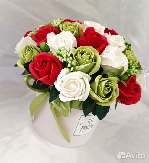 Букеты из мыльных роз