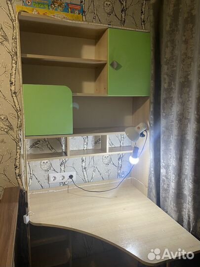 Компьютерный стол