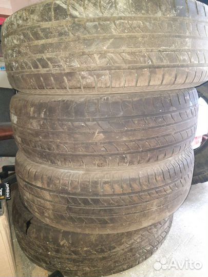 Nexen CP 321 235/75 R16