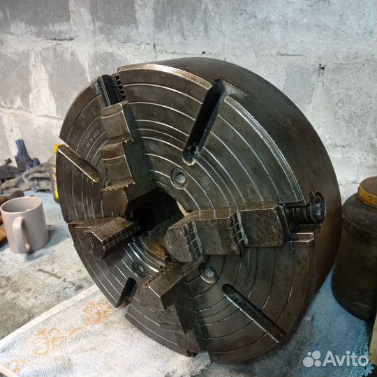 Токарный патрон польский 400