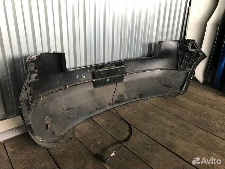 Бампер задний Volkswagen Golf 5