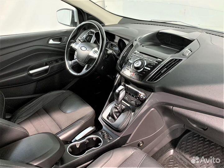 Ford Kuga, 2013