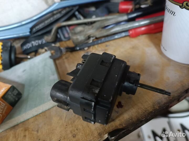 Фара правая на hyundai accent