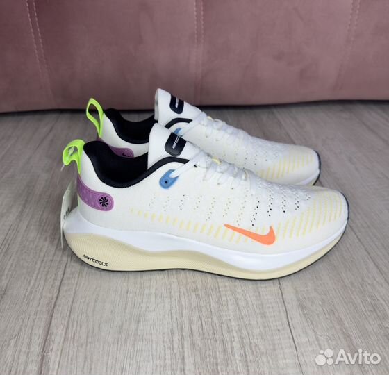 Новые кроссовки Nike React x Infinity Run 4