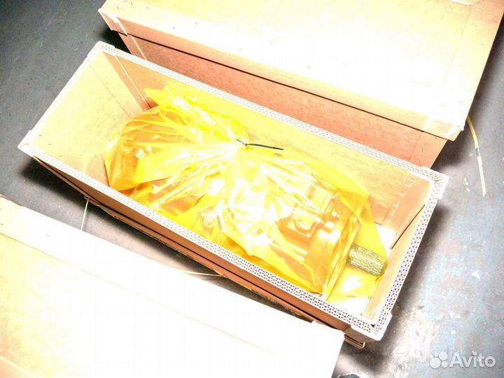 Боковые тяги левая правая Hitachi ZX210K-5G