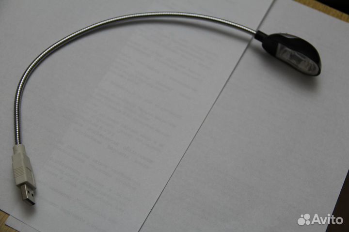 Лед лампа юсби