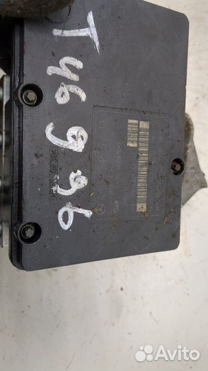 Блок абс, насос Mercedes C W203, 2005