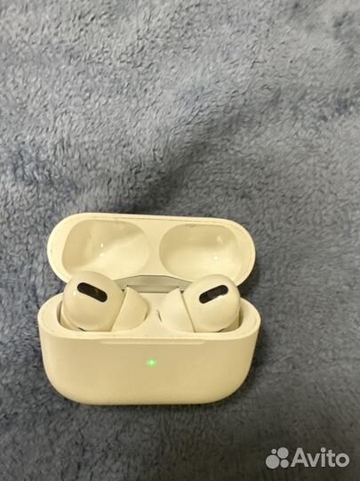 Airpods Pro (один наушник хрипит)