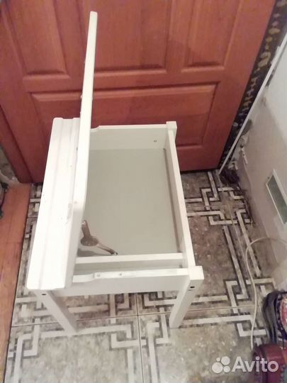 Детская парта