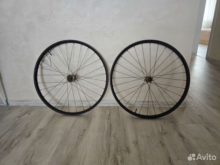 Вилсет 27.5 Nukeproof Horizon, Колесо Comencal