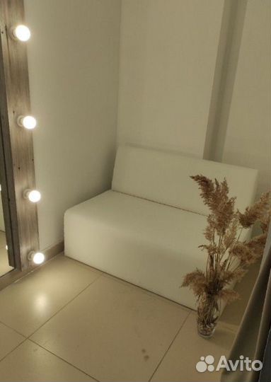 Диван в прихожую