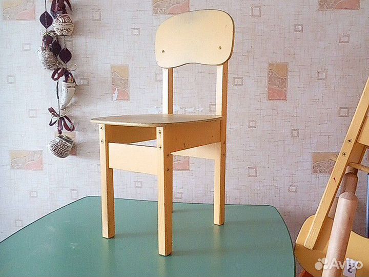 Детский стол