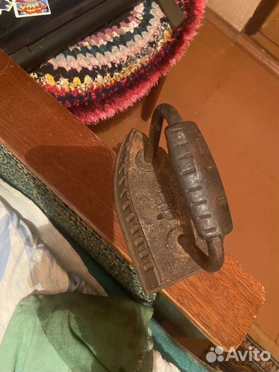 Утюг старинный пто3