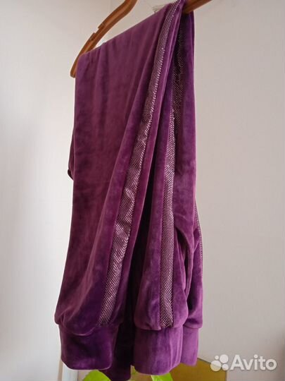 Спортивный костюм женский 48 новый