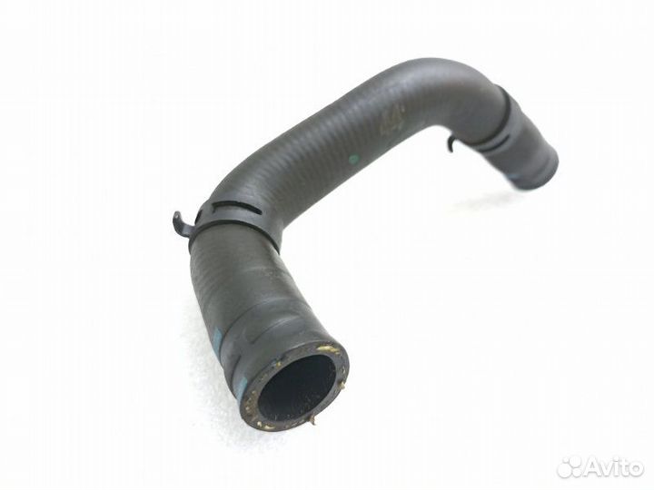 Патрубок системы охлаждения Mercedes-Benz