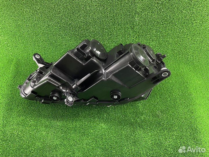 Фара правая passat B7 10-14