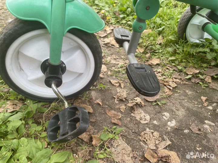 Детский велосипед с ручкой