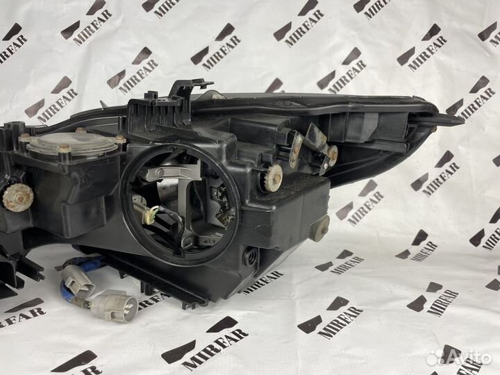 Фара правая Lexus GS