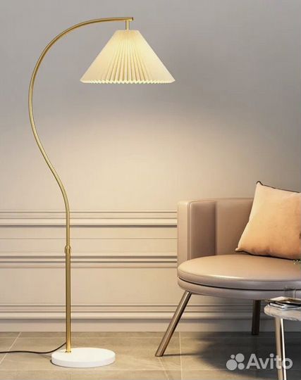 Торшер напольный