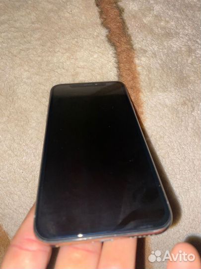 iPhone X, 256 ГБ