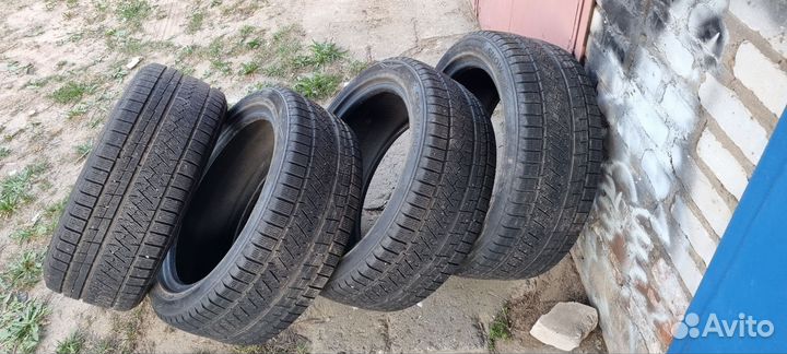 Triangle Snowlink TWT02 255/45 R18