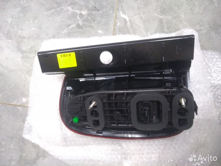 Фонарь правый Renault Duster оригинал с платой