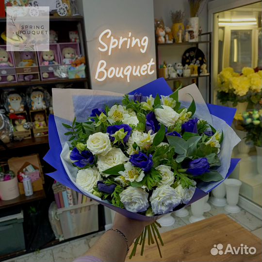 Букет пионовидные розы