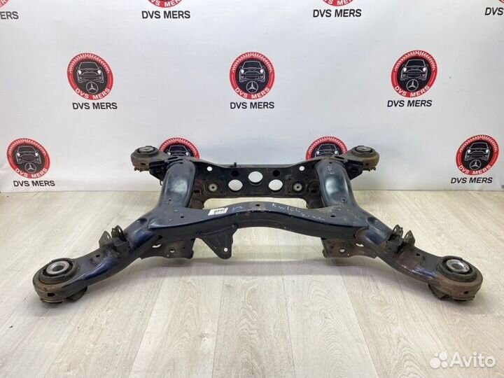 Подрамник задний Mercedes Ml W164