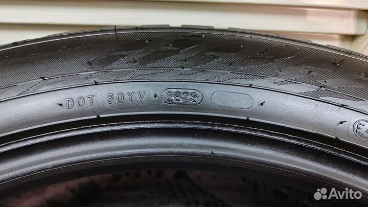 Nokian Tyres Hakkapeliitta 9 SUV 275/45 R21