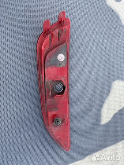 Катафот заднего бампера правый Хендэ Солярис 1 хэт