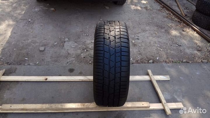 Continental ContiWinterContact TS 830 P 225/55 R16 99H