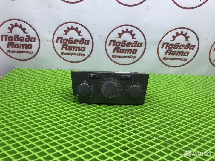 Блок управления Печкой Opel Astra H Zafira B