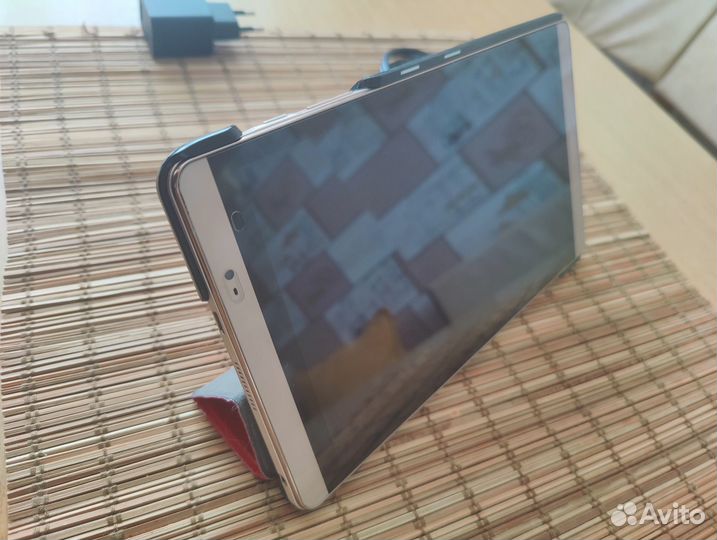 Huawei MediaPad M2-801W
