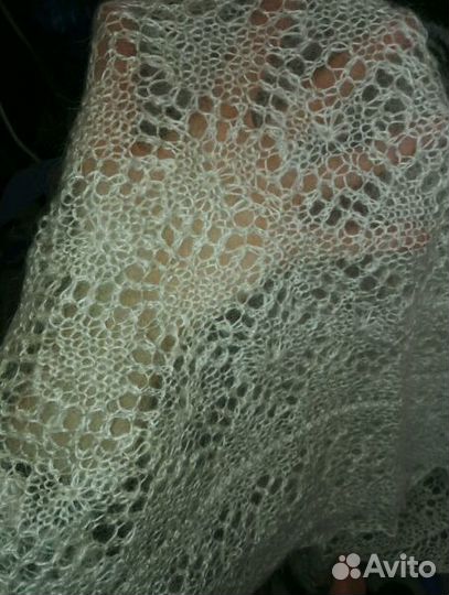 Оренбургский пуховый платок