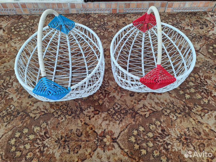 Плетеные корзинки из проволоки
