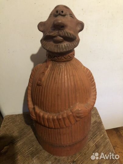 Бутылка глиненая для вина 3л.(руч.работа)