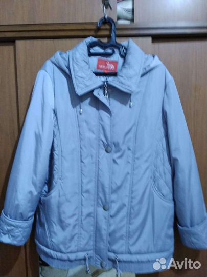 Новая куртка женская демисезон 54-56р
