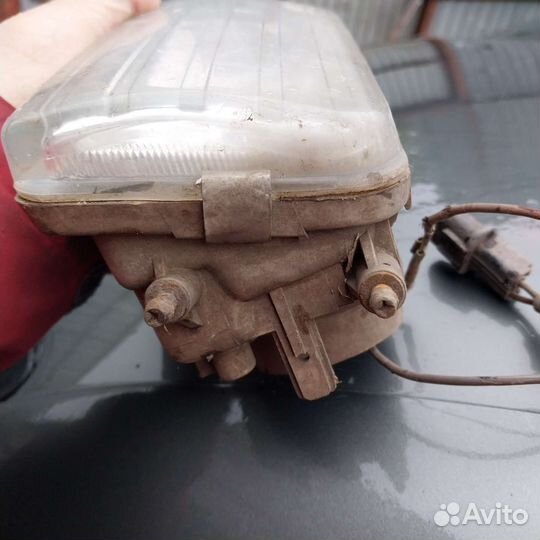 Противотуманная фара mitsubishi sigma